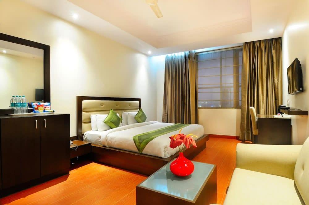 Zenith Hotel - Delhi Airport Nuova Delhi Esterno foto