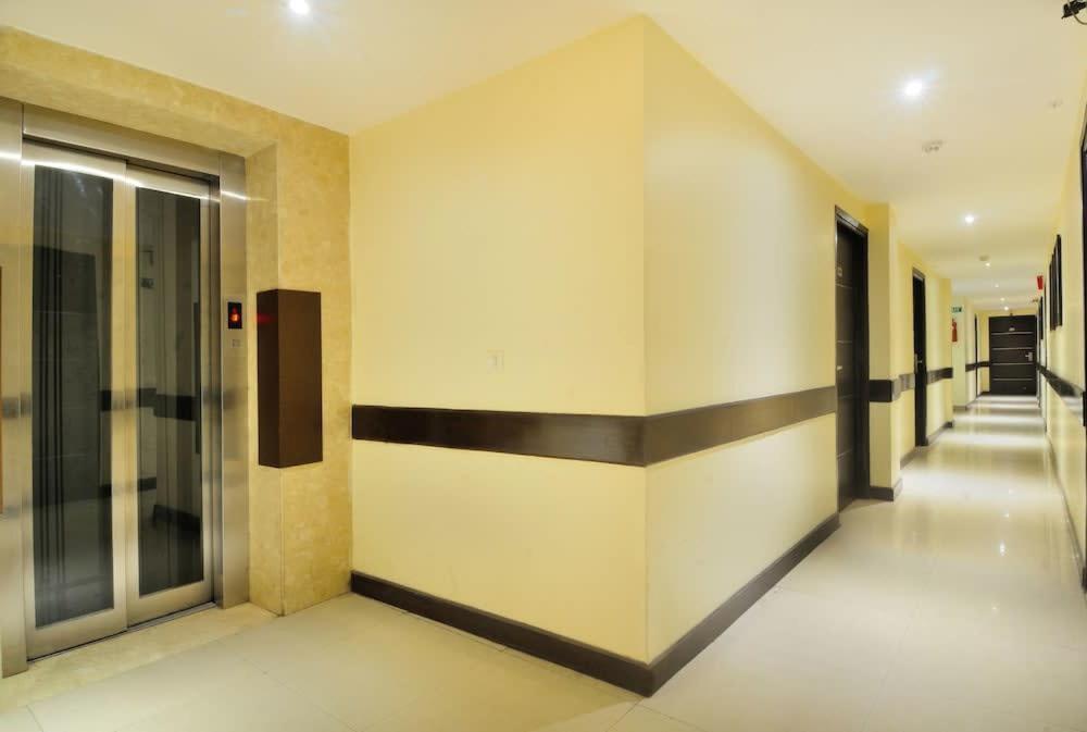 Zenith Hotel - Delhi Airport Nuova Delhi Esterno foto